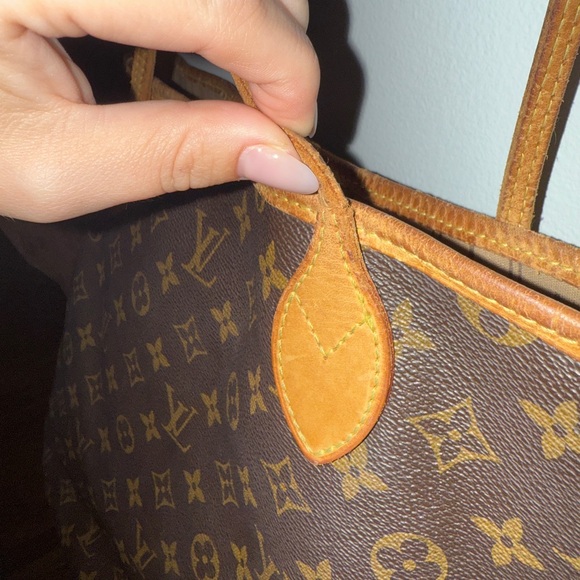 FLASH SALE Louis Vuitton GM Neverfull - Picture 15 of 17